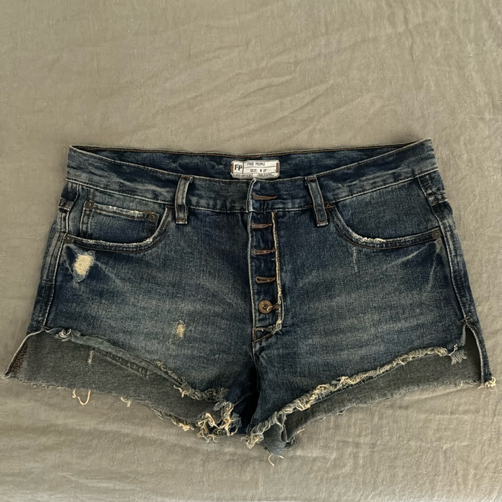 Free people shorts, EUC size 27